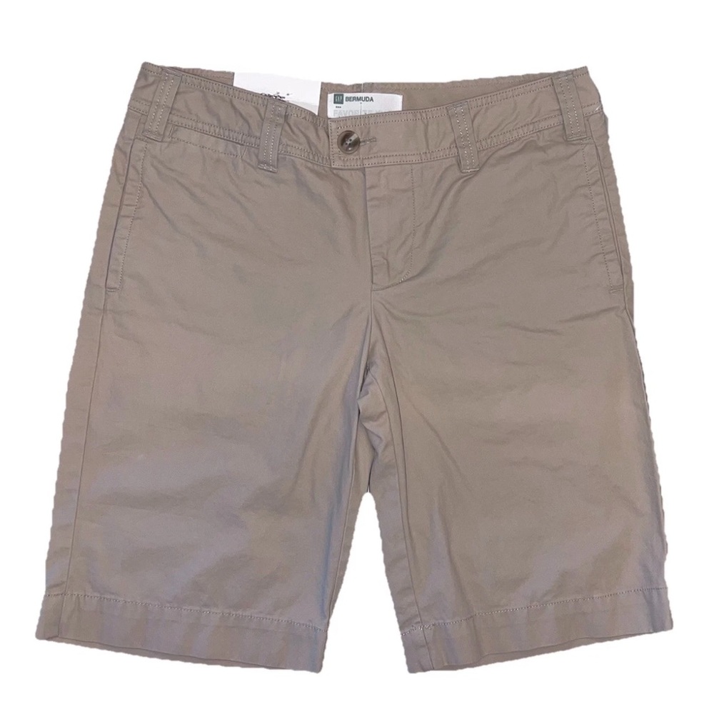 Gap NEW Relaxed Low Rise Bermuda Khakis Shorts Sz 6
